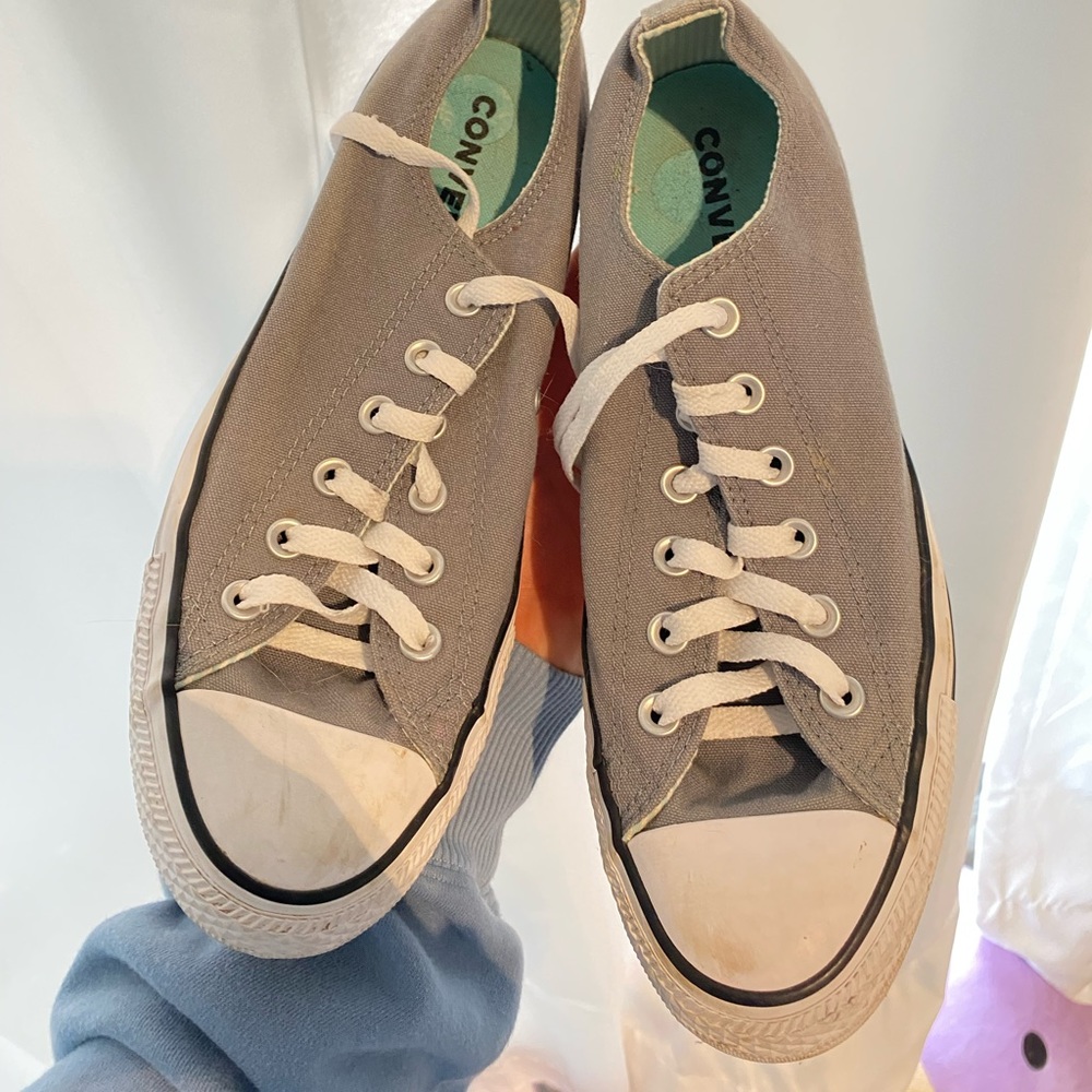 Grey Low Top Converse